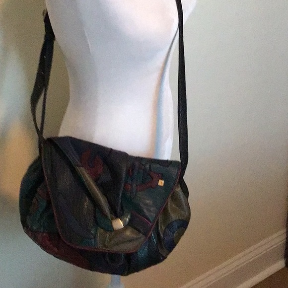 Nas patchwork shoulder bag used great condition adjustable strap clean inside - Picture 5 of 5